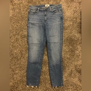 PAIGE NWOT Denim Hoxton Crop Jeans